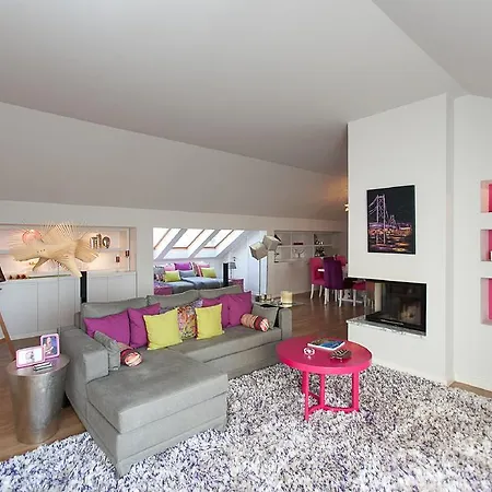Apartamento Charming Penthouse With Private Terrace Lisboa