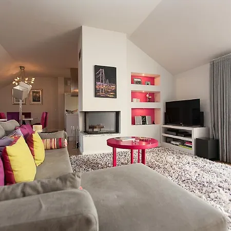 Apartamento Charming Penthouse With Private Terrace